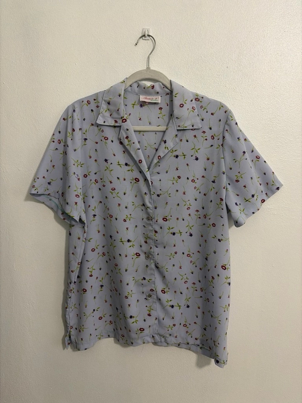 Annia’s Originals Vintage Light Blue Floral Short-Sleeve Shirt